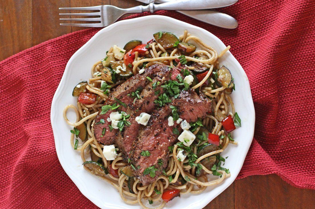 Low FODMAP Steak & Veggie Gorgonzola Pasta